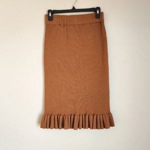 NWOT Sweet Rain Sweater Pencil Skirt With Ruffle Size L